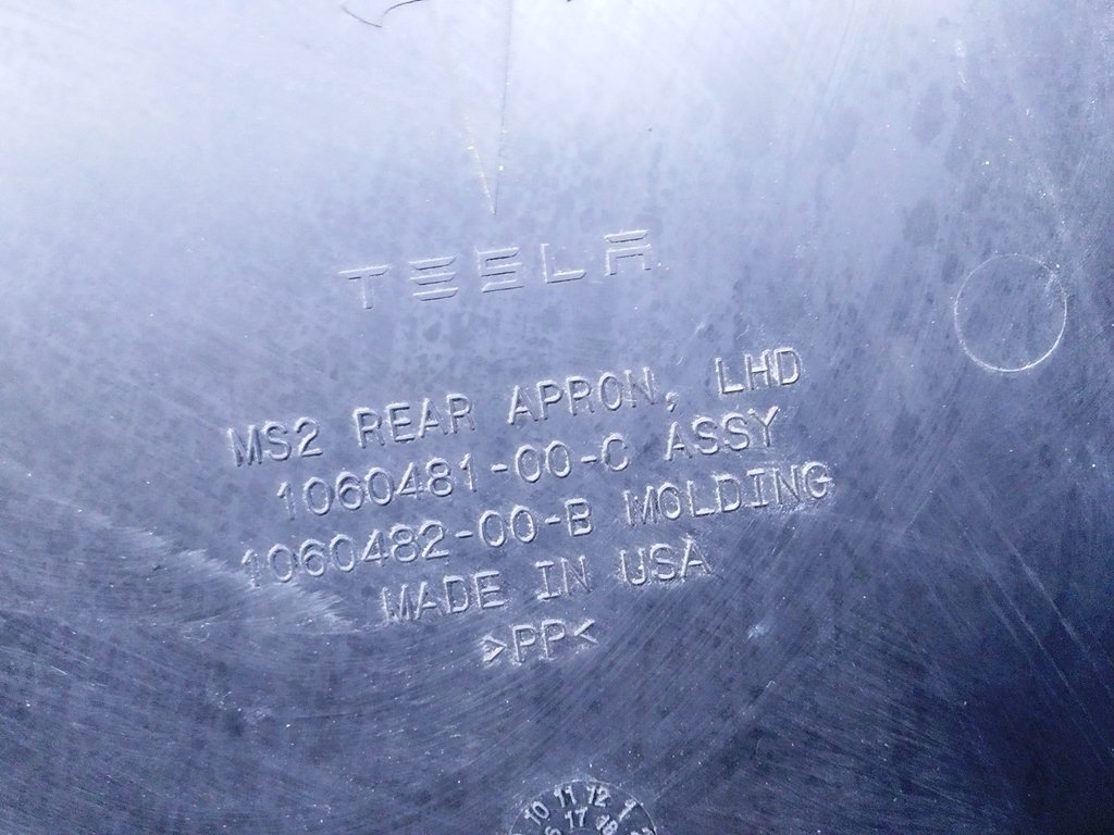 10 Підкапотний пластик боксу задній AWD Tesla S REST 1060481-00-С
